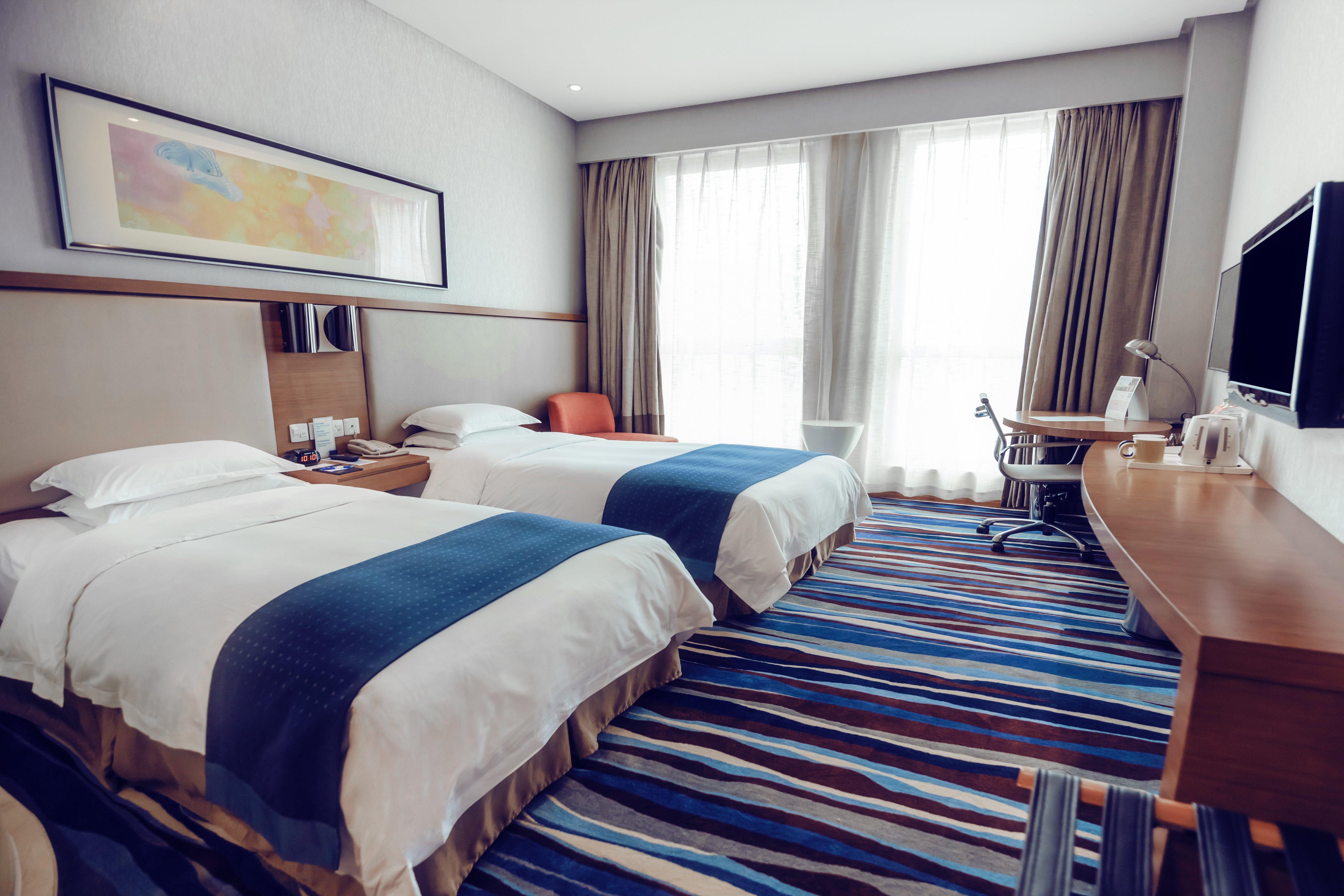 Holiday Inn Express Chongqing Guanyinqiao By Ihg 외부 사진