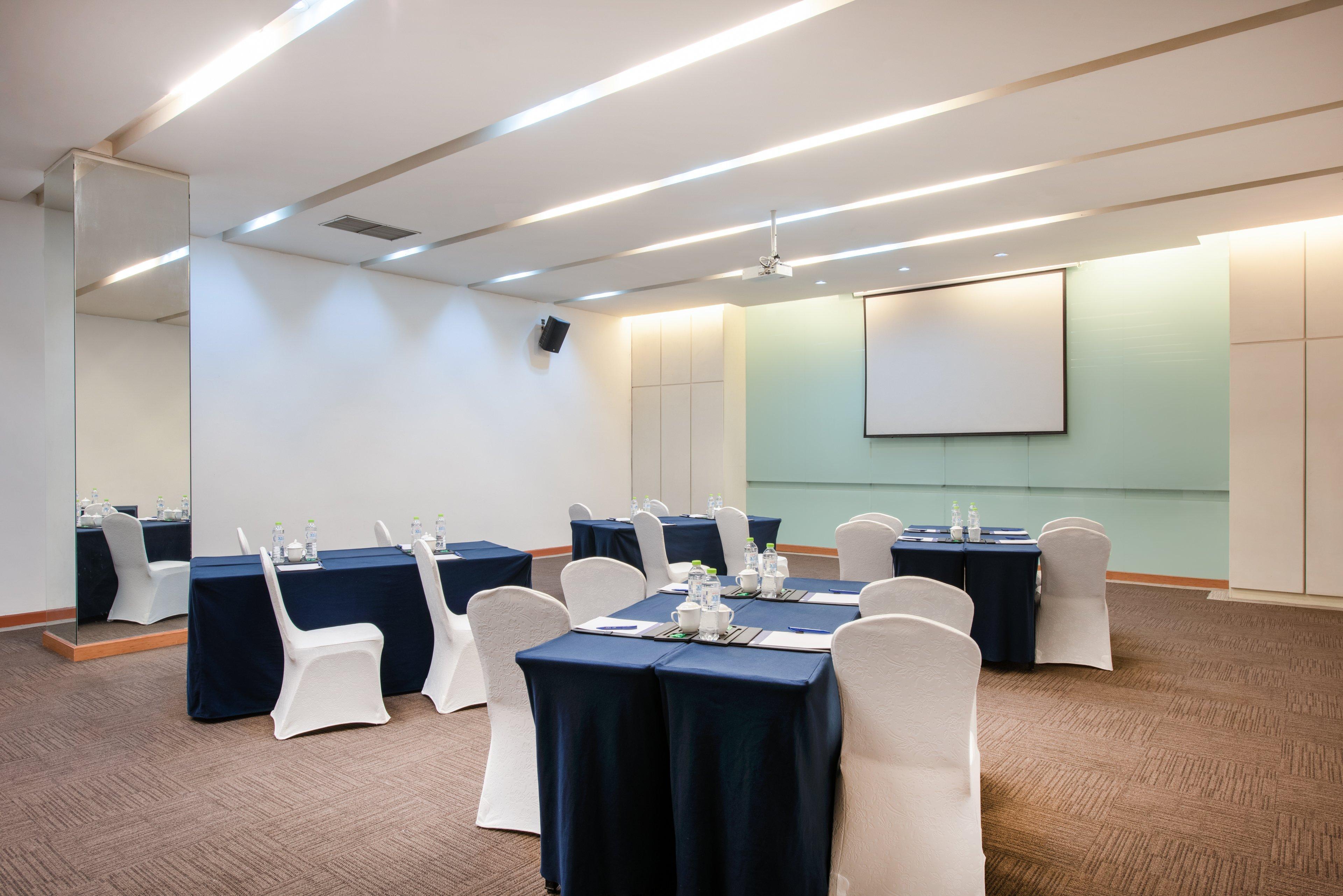 Holiday Inn Express Chongqing Guanyinqiao By Ihg 외부 사진