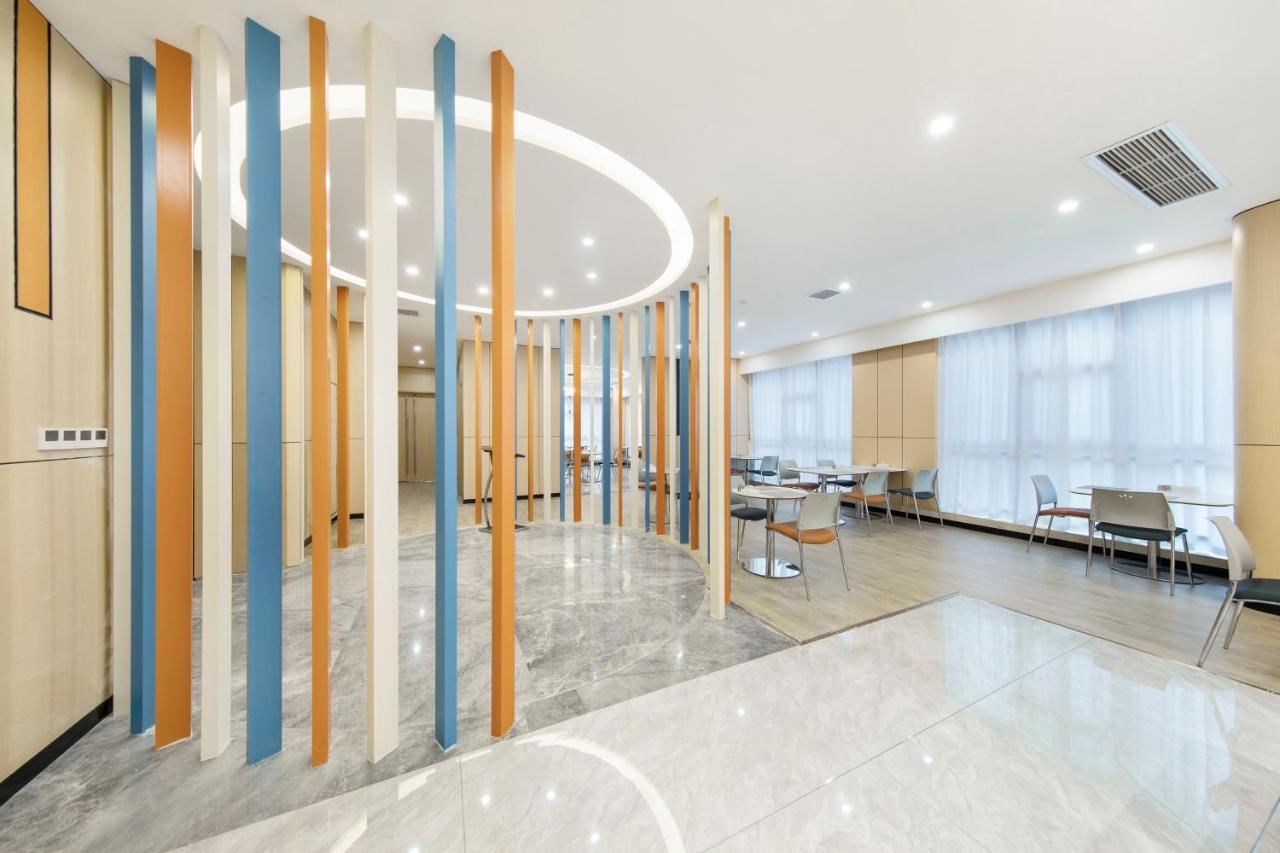 Holiday Inn Express Chongqing Guanyinqiao By Ihg 외부 사진