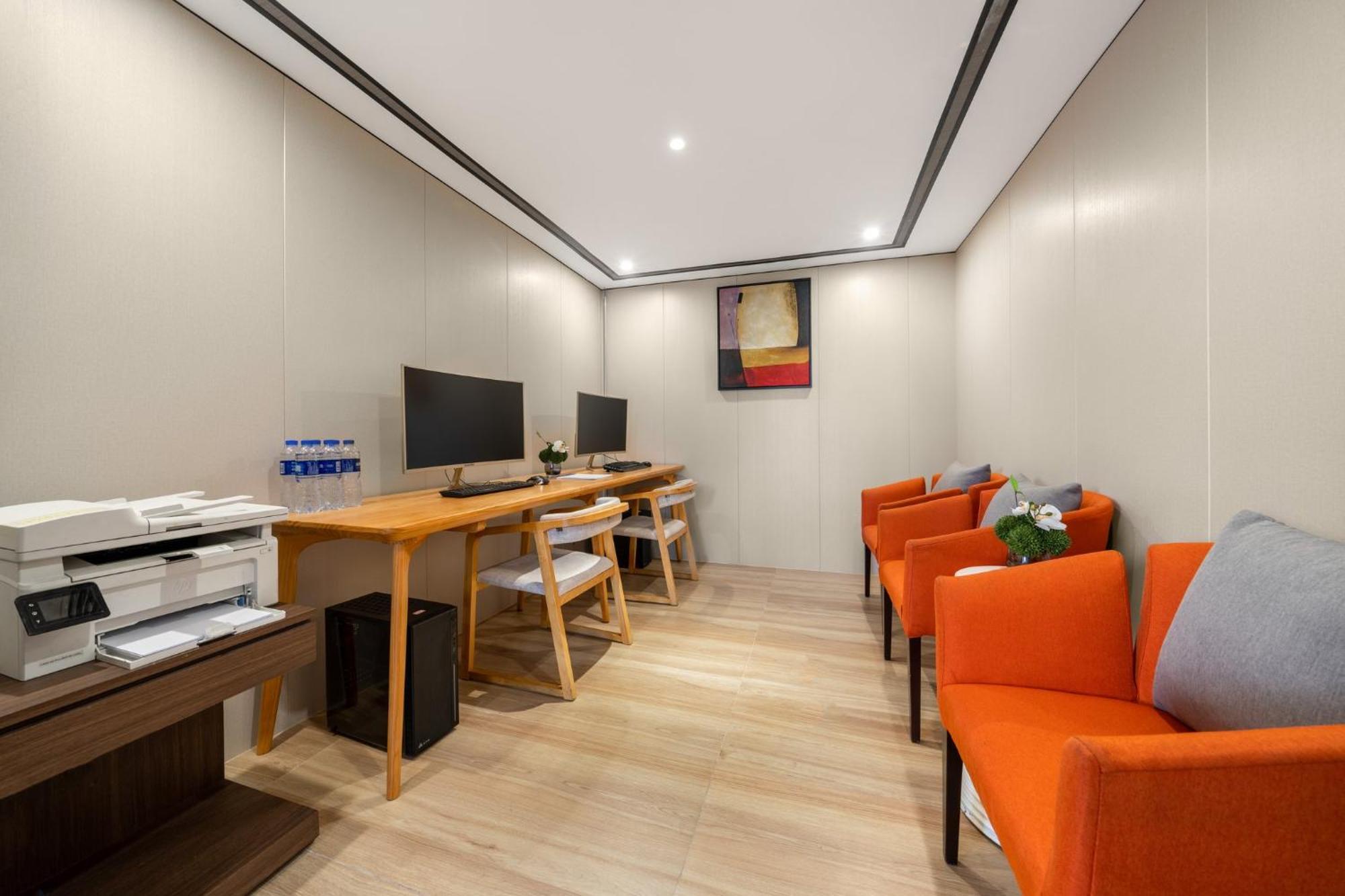 Holiday Inn Express Chongqing Guanyinqiao By Ihg 외부 사진