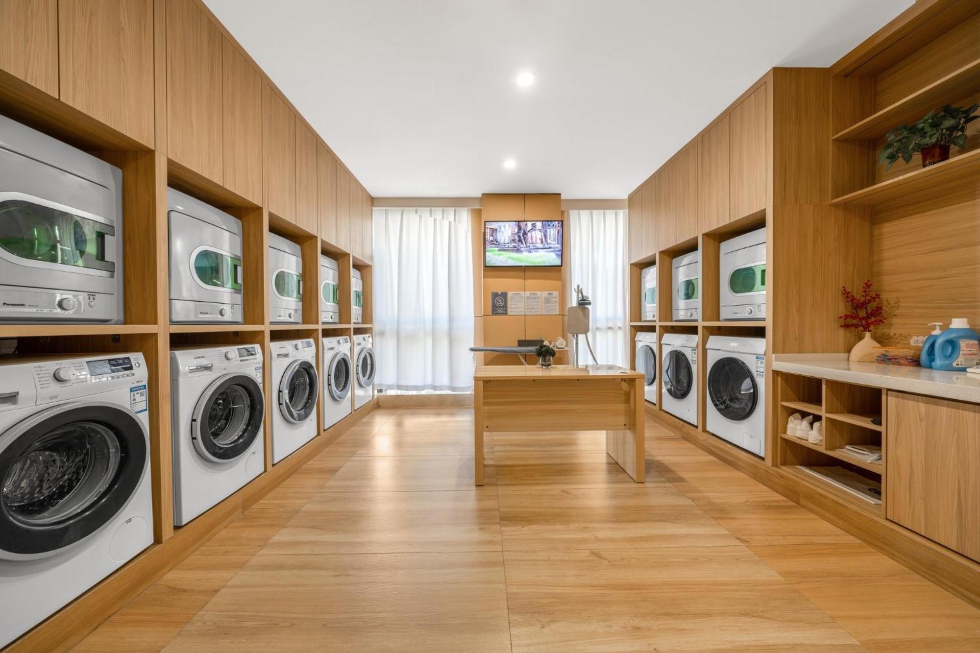 Holiday Inn Express Chongqing Guanyinqiao By Ihg 외부 사진